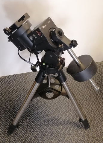 Discover the Cosmos with Precision. The iOptron CEM26 Center-Balance GoTo Equatorial Mount - iPolar - with GPS Module and Hard Case! (Preowned)